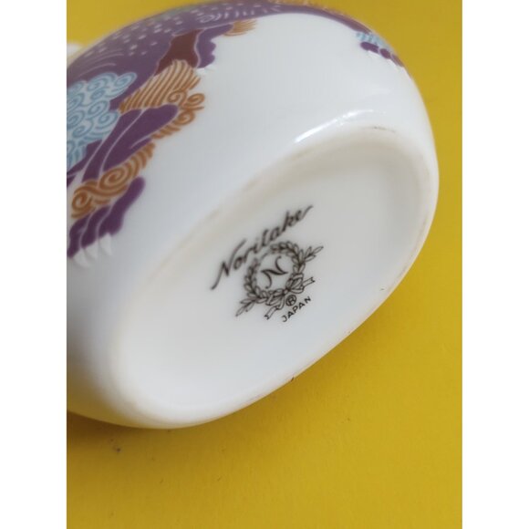 Vintage Noritake Porcelain Foo Dog Dragon Miniature Bud Vase 3 1/4" - Picture 7 of 9